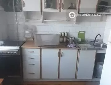 2-комнатная квартира, этаж 1 из 3, 60 м², На длительный срок