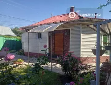 3-комнатный дом, 6 соток, 61 м²