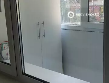 3-комнатная квартира, этаж 1 из 5, 60 м²