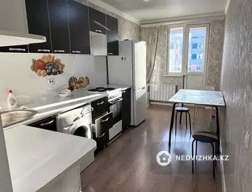 1-комнатная квартира, этаж 8 из 9, 39 м², На длительный срок