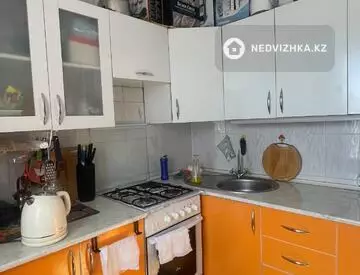 2-комнатная квартира, этаж 3 из 3, 53 м²