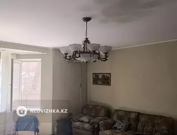 7-комнатный дом, 5 соток, 368 м²