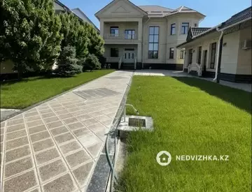10-комнатный дом, 8 соток, 440 м²