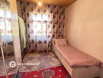 4-комнатная часть дома, 5 соток, 1 м²