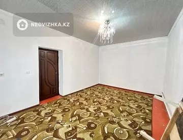 4-комнатная часть дома, 5 соток, 1 м²