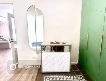 2-комнатная квартира, этаж 5 из 6, 80 м²