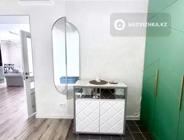 2-комнатная квартира, этаж 5 из 6, 80 м²