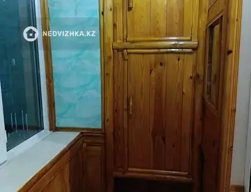 2-комнатная квартира, этаж 3 из 5, 51 м²