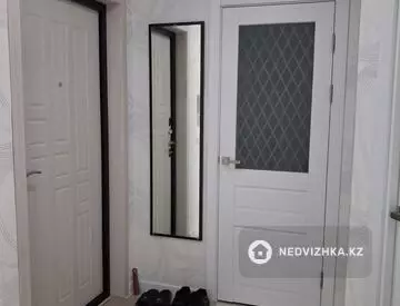 1-комнатная квартира, этаж 4 из 9, 40 м²