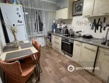 2-комнатная квартира, этаж 4 из 9, 46 м²