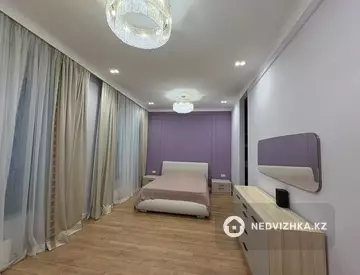 3-комнатная квартира, этаж 4 из 7, 144 м²