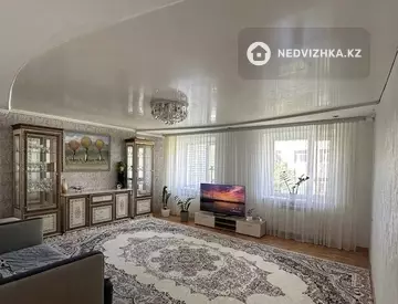 3-комнатная квартира, этаж 3 из 5, 70 м²