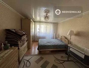 3-комнатная квартира, этаж 3 из 5, 70 м²