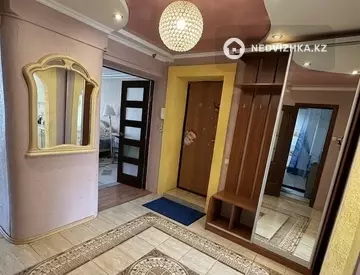3-комнатная квартира, этаж 3 из 5, 70 м²