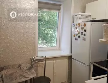 1-комнатная квартира, этаж 1 из 9, 19 м²