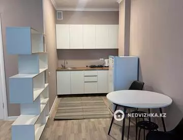 2-комнатная квартира, этаж 9 из 24, 56 м², На длительный срок