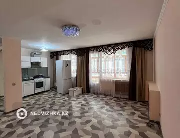 2-комнатная квартира, этаж 1 из 9, 53 м²