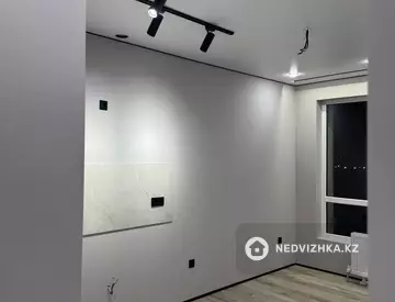 1-комнатная квартира, этаж 6 из 9, 36 м²