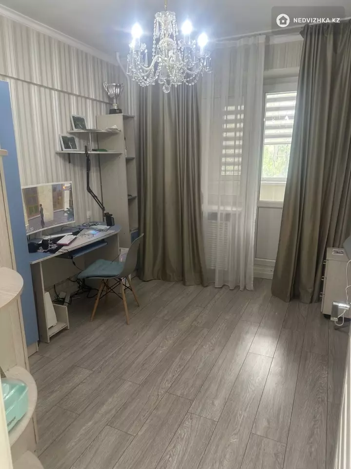 80 м², 3-комнатная квартира, этаж 1 из 5, 80 м², На длительный срок, изображение - 1
