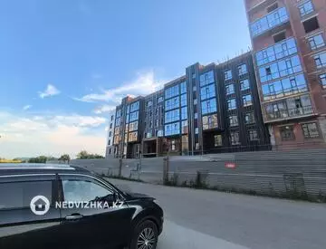 3-комнатная квартира, этаж 5 из 10, 94 м²
