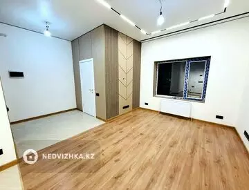 3-комнатная квартира, этаж 7 из 13, 56 м²