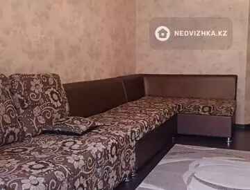 2-комнатная квартира, этаж 1 из 5, 47 м², На длительный срок