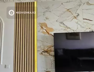 5-комнатная квартира, этаж 7 из 12, 158 м²