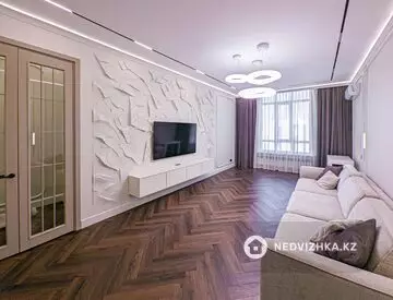 3-комнатная квартира, этаж 12 из 12, 95 м²