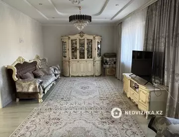 5-комнатный дом, 8 соток, 230 м²