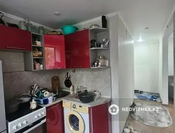 3-комнатная квартира, этаж 3 из 5, 57 м²