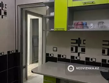 1-комнатная квартира, этаж 1 из 3, 30 м²