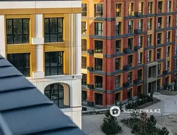 4-комнатная квартира, этаж 5 из 7, 110 м²