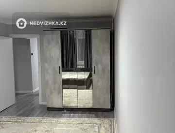 3-комнатная квартира, этаж 3 из 5, 66 м²