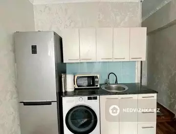1-комнатная квартира, этаж 5 из 5, 12 м²