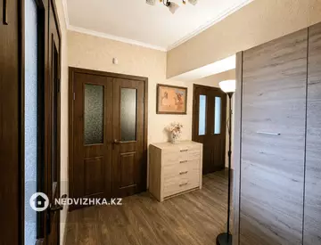 3-комнатная квартира, этаж 4 из 4, 75 м²