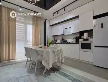 3-комнатная квартира, этаж 1 из 3, 76 м²