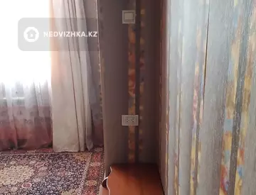 2-комнатная квартира, этаж 4 из 4, 47 м²
