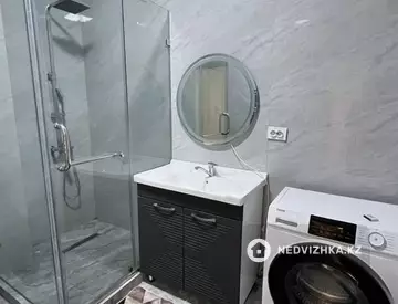 1-комнатная квартира, этаж 3 из 5, 43 м²
