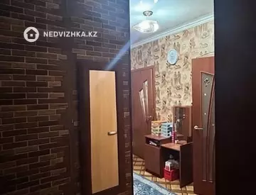2-комнатная квартира, этаж 7 из 12, 54 м²