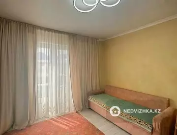 2-комнатная квартира, этаж 2 из 3, 45 м²