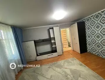 2-комнатная квартира, этаж 1 из 2, 37 м², На длительный срок