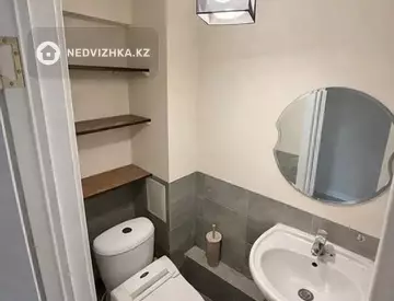 3-комнатная квартира, этаж 1 из 5, 70 м²