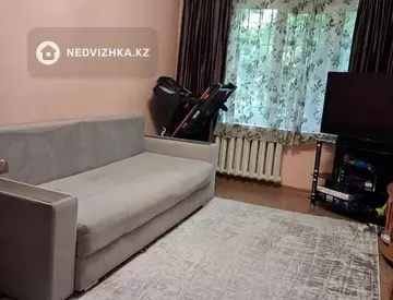 1-комнатная квартира, этаж 1 из 4, 33 м²