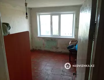 3-комнатная квартира, этаж 9 из 9, 70 м²
