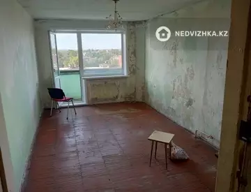 3-комнатная квартира, этаж 9 из 9, 70 м²