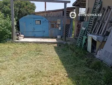 2-комнатный дом, 8 соток, 42 м²