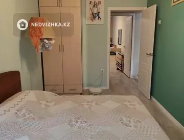 3-комнатная квартира, этаж 4 из 4, 58 м²