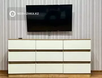 1-комнатная квартира, этаж 15 из 18, 47 м²
