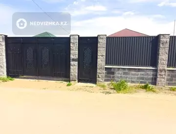 4-комнатный дом, 5 соток, 110 м²