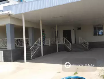 5-комнатный дом, 8 соток, 210 м²